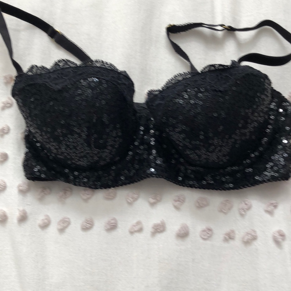 COPY - Arie sparkly bra